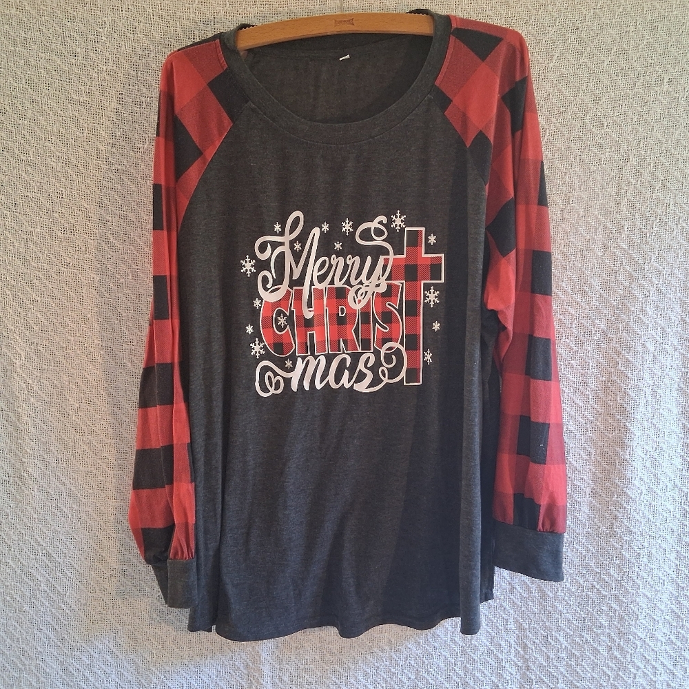 Merry CHRISTmas Shirt XL Red/black/gray